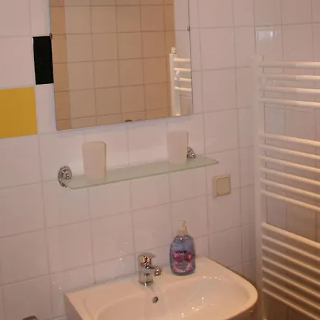 Bright And Spacious Flat In Schwalefeld Near With Private Terrace Willingen
